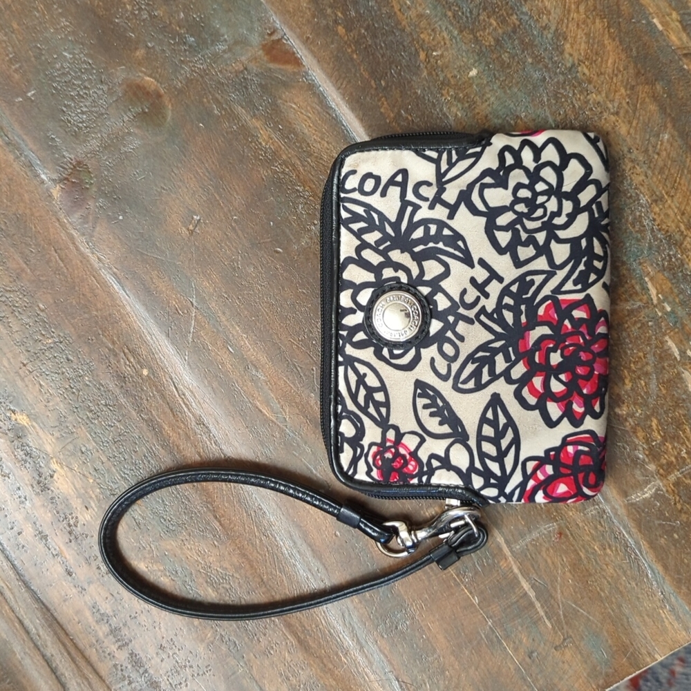 Small Coach Wristlet